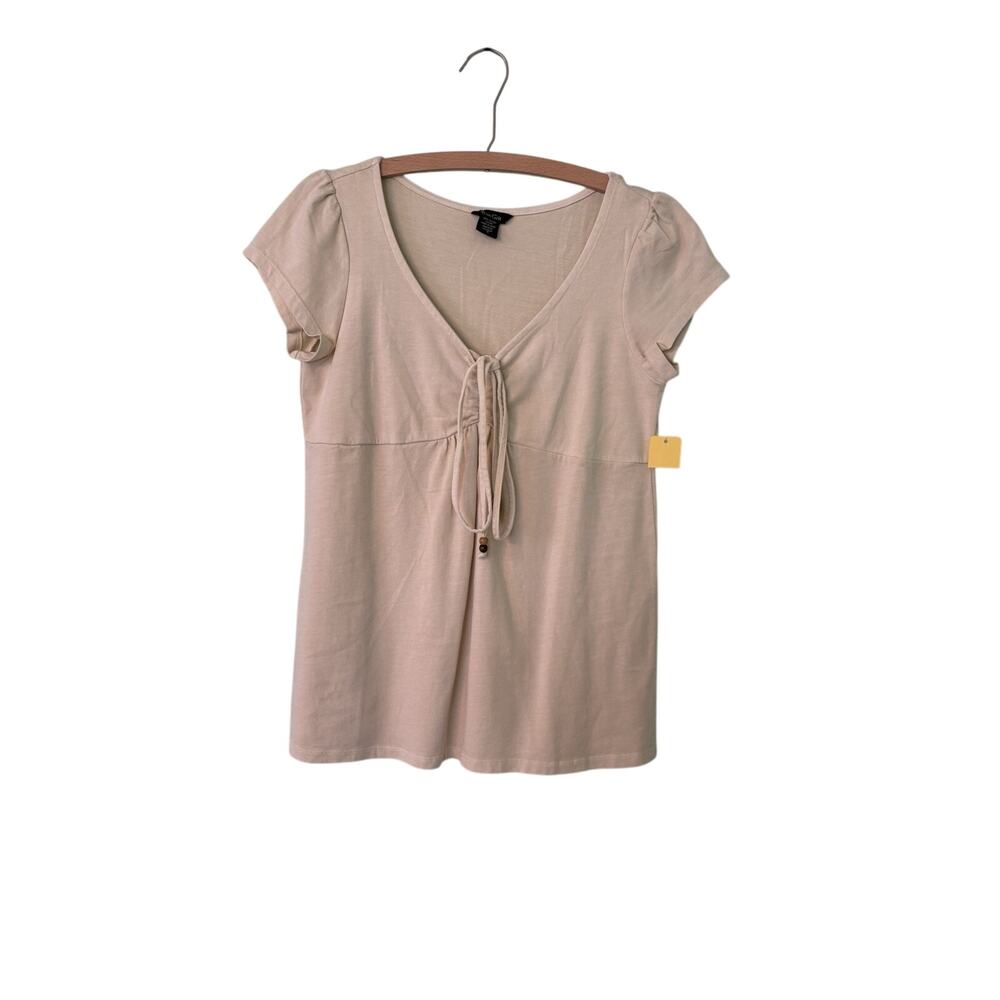 True Grit Women’s Small Cream T Shirt With Beaded Tie Collar Capped Sleeves